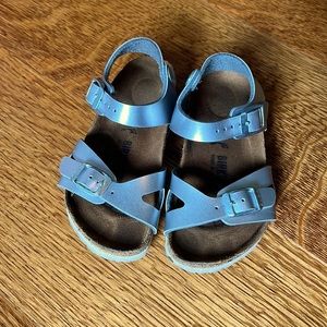 Shiny Silver Birkenstock Sandals size 24 EU/ 7.5 US toddler